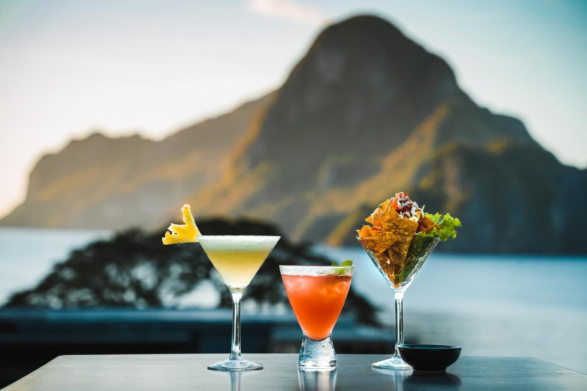 The Funny Lion - El Nido Hotel Exterior photo
